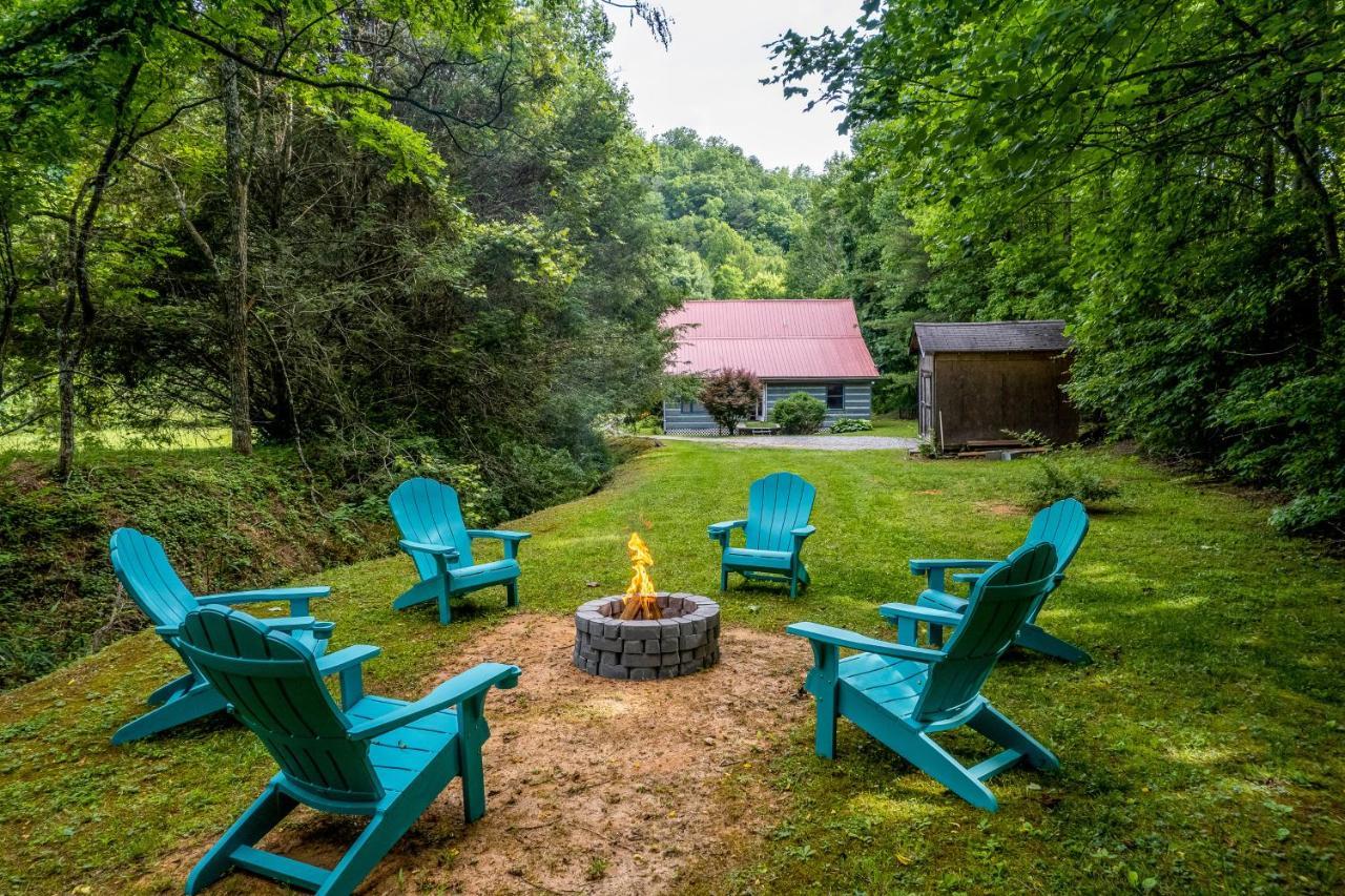 Villa Pebble On The Creek Whittier Esterno foto