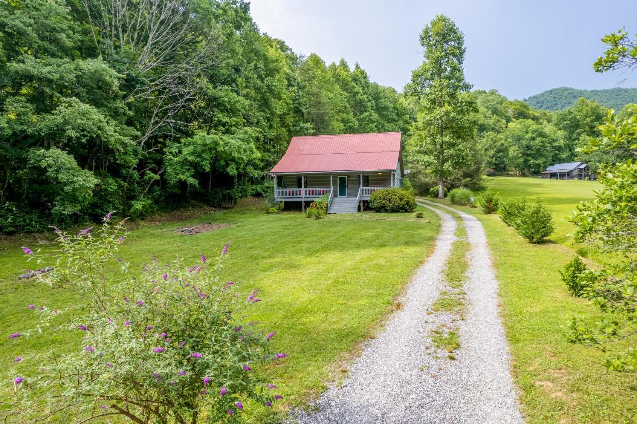 Villa Pebble On The Creek Whittier Esterno foto
