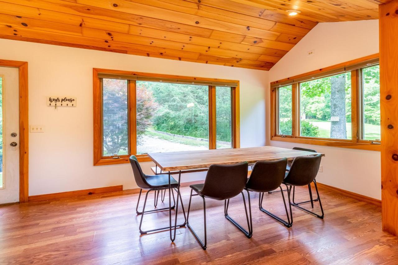 Villa Pebble On The Creek Whittier Esterno foto